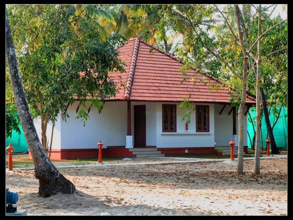 Abad Turtle Beach Mararikulam Exterior foto